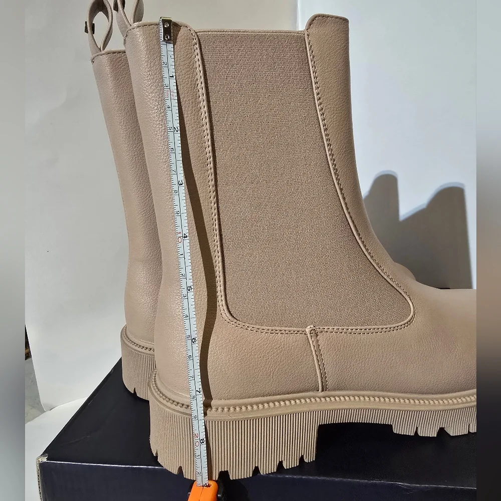 French Connection Women's Reyah Chelsea Lug Sole Boots, Size 8.5. Taupe color.F - Picture 9 of 12